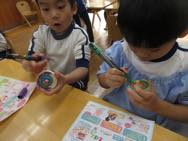 �R�}������