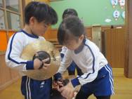 ���\�����