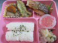 給食メニュー