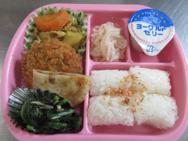 給食メニュー