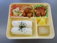 給食メニュー