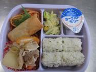 給食メニュー