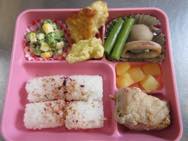 給食メニュー