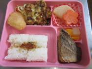 給食メニュー