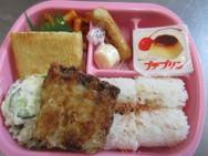 給食メニュー