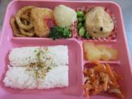 給食メニュー