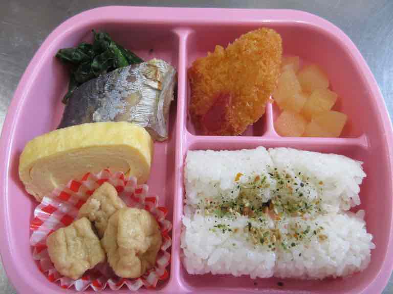 給食メニュー